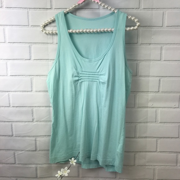 ⬇️Patagonia Tank Top - Picture 2 of 8